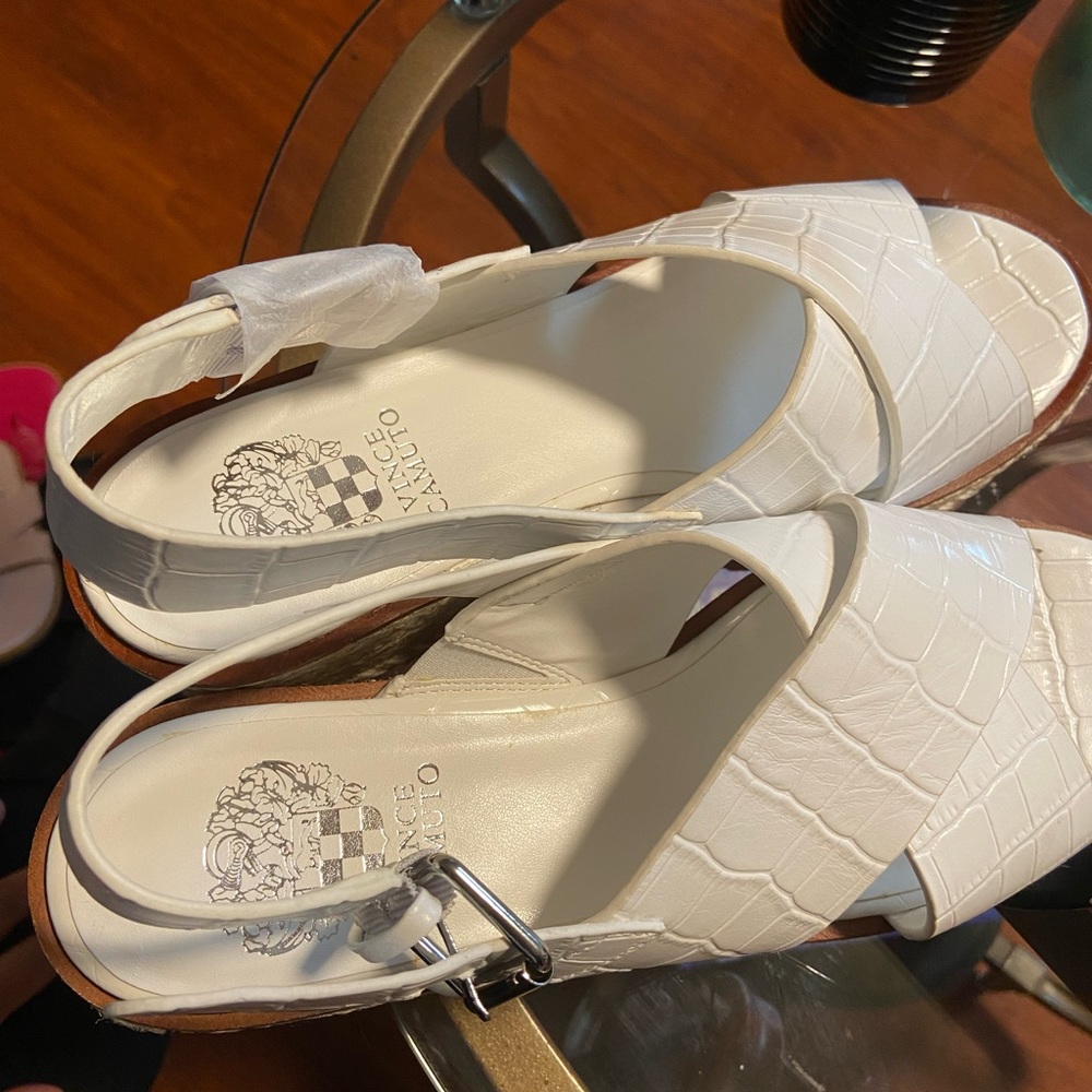 Vince Camuto VC -Marietten wedges - Picture 5 of 5